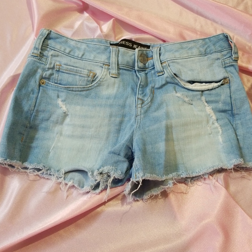 Express Super Stretch Stretch Distressed Shorts - image 1